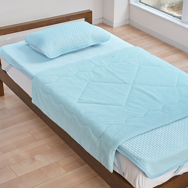 星のやすらぎ 冷感リバーシブル 肌掛けふとん（ハーフサイズ）